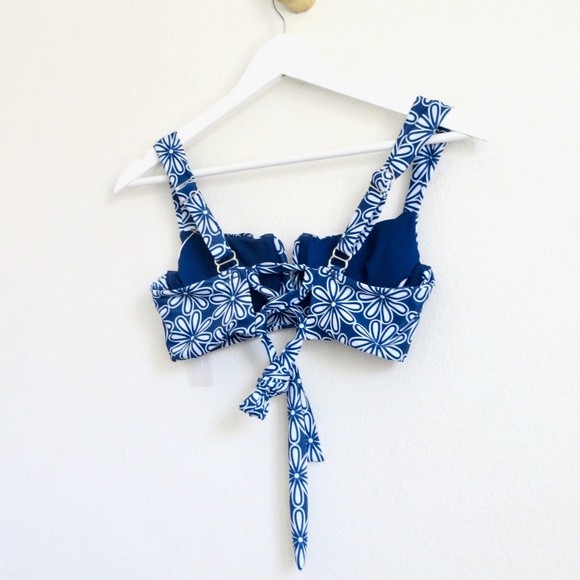 NEW! Kenny Flowers The Todos Santos V Underwire Bikini Top Floral Blue SZ S - Picture 14 of 15